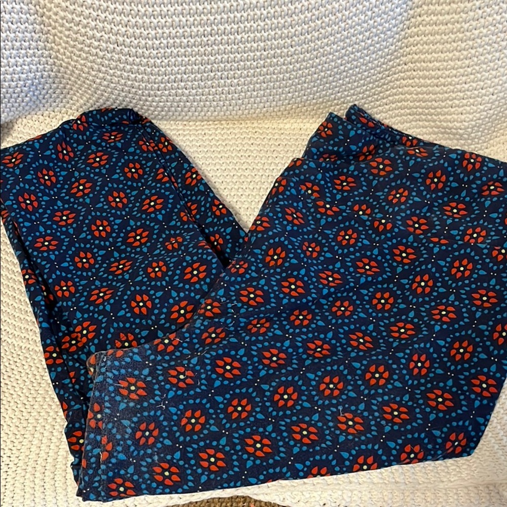 Lularoe Blue and Red Patterned Leggings